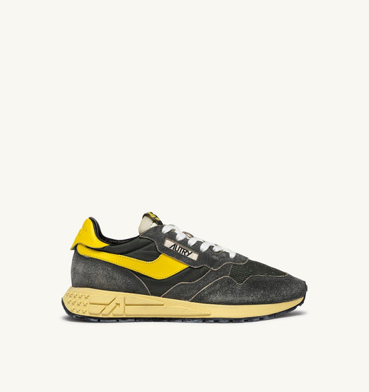 AUTRY REELWIND LOW SNEAKERS IN DEEP GREEN SUGAR AND QUINCE NYLON AND SUEDE