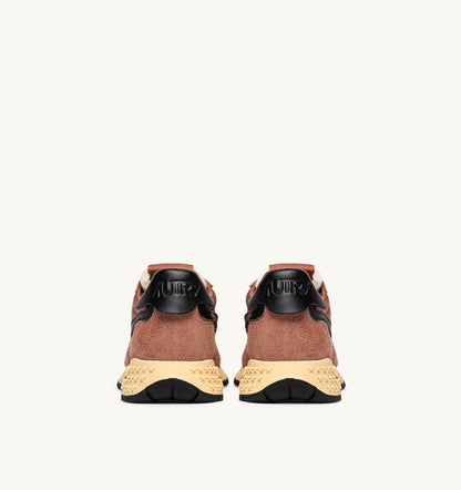 AUTRY REELWIND LOW SNEAKERS IN MOCHA AND BLACK NYLON AND SUEDE
