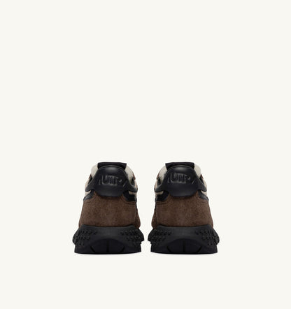 AUTRY REELWIND LOW SNEAKERS IN DARK BARK PEBBLE AND PHANTOM SUEDE AND NYLON