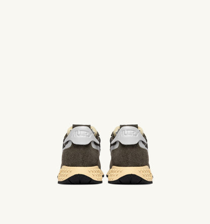 AUTRY REELWIND LOW SNEAKERS IN OLIVE NIGHT AND HARBOR MIST NYLON AND SUEDE