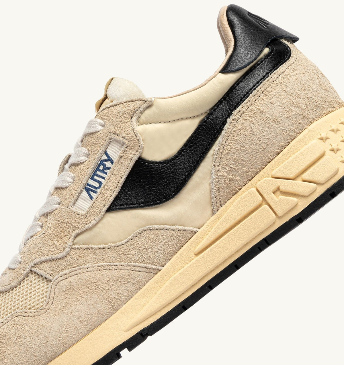 AUTRY REELWIND LOW SNEAKERS IN ECRU AND BLACK NYLON AND SUEDE