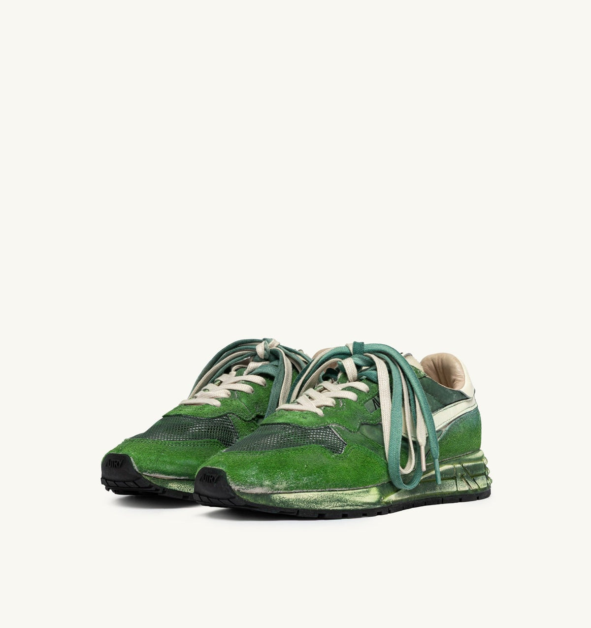AUTRY REELWIND SUPER VINTAGE SNEAKERS IN WHITE AND GREEN SUEDE AND NYLON
