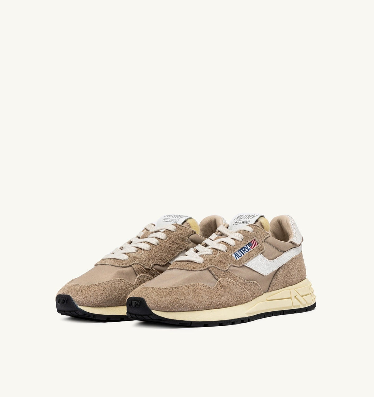 AUTRY REELWIND LOW SNEAKERS IN PEPPER AND WHITE NYLON AND SUEDE