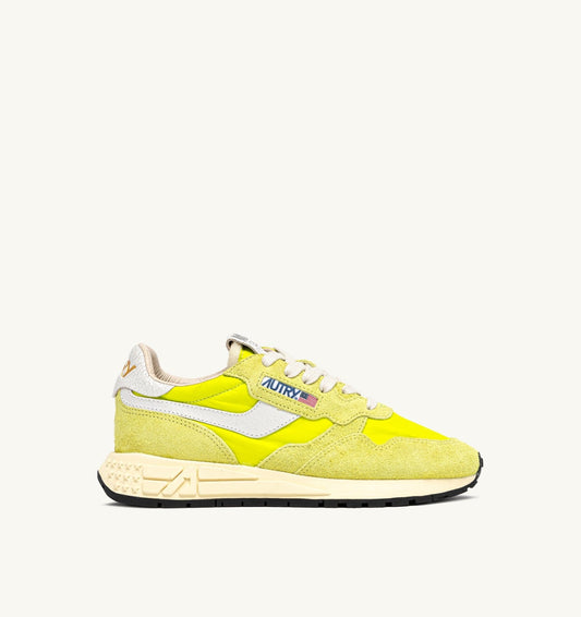 AUTRY REELWIND LOW SNEAKERS IN WHITE AND EVENING PRIMROSE NYLON AND SUEDE