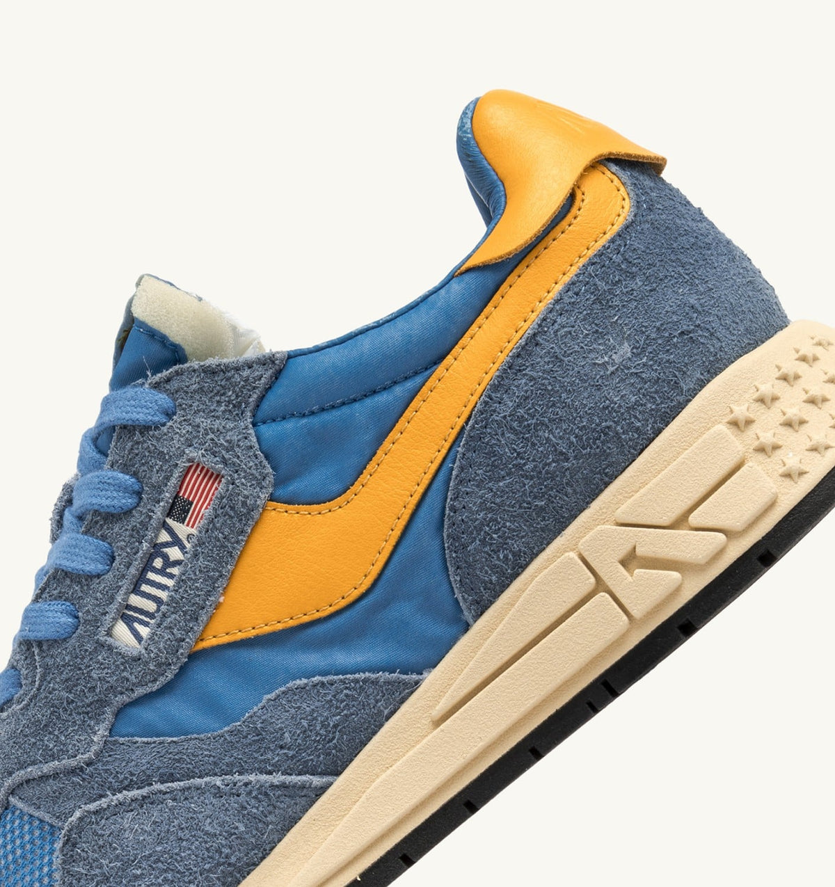 AUTRY REELWIND LOW SNEAKERS IN CENBLE AND GOLD FUSION NYLON AND SUEDE