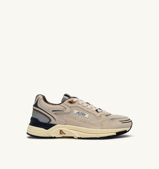 AUTRY HYPERWAY SNEAKERS IN SAND AND SPA BLUE SUEDE AND MESH