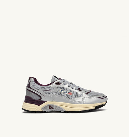 AUTRY HYPERWAY SNEAKERS IN SILVER, HARBOR MIST AND FIG SYNTHETIC LEATHER AND MESH
