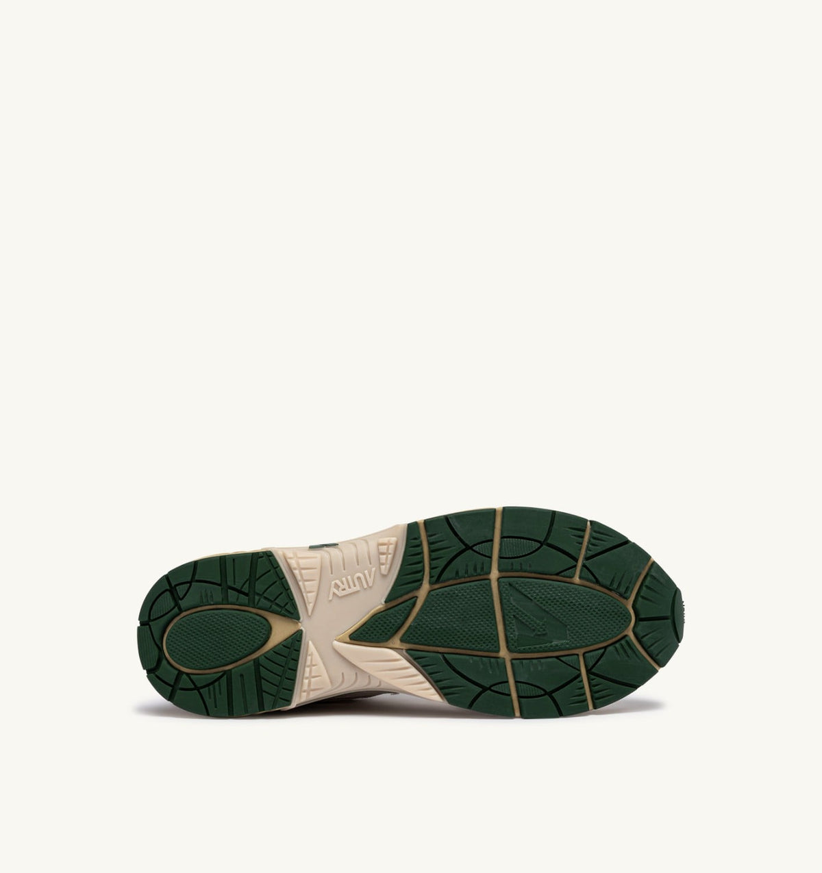 AUTRY HYPERWAY SNEAKERS IN WHITE AND FIG SUEDE AND MESH