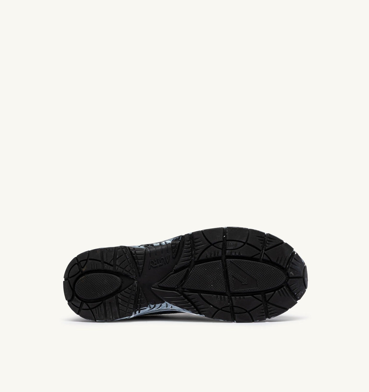 AUTRY HYPERWAY SUPER VINTAGE SNEAKERS IN BLACK AND SILVER SUEDE