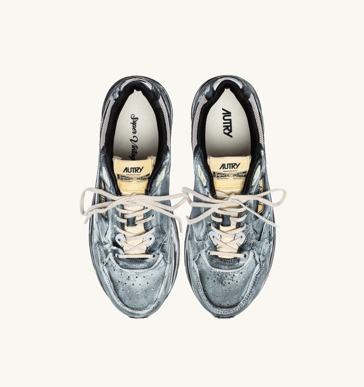 AUTRY HYPERWAY SUPER VINTAGE SNEAKERS IN BLACK AND SILVER SUEDE