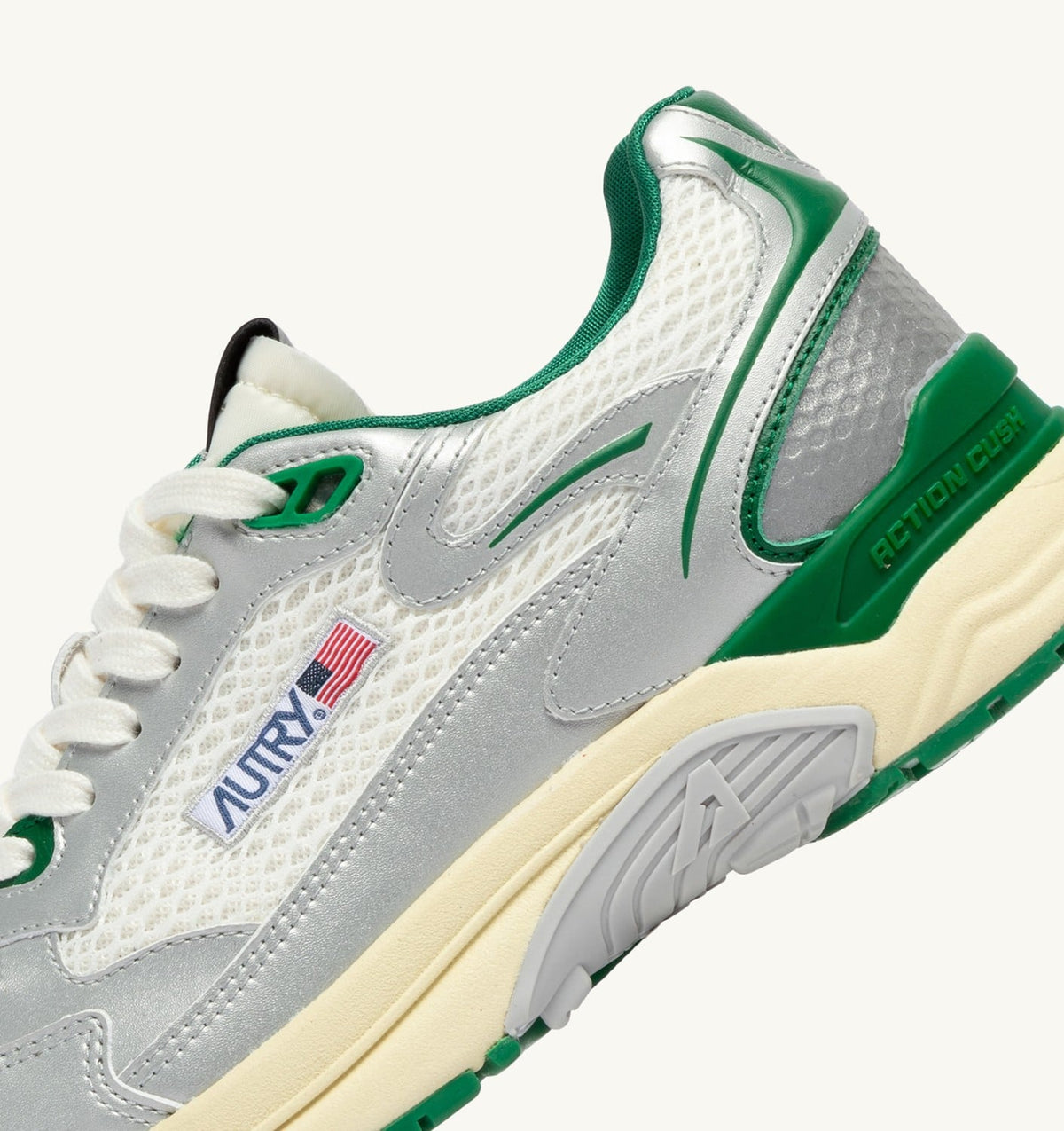 AUTRY HYPERWAY SNEAKERS IN WHITE SILVER AND AMAZON SYNTHETIC LEATHER AND MESH
