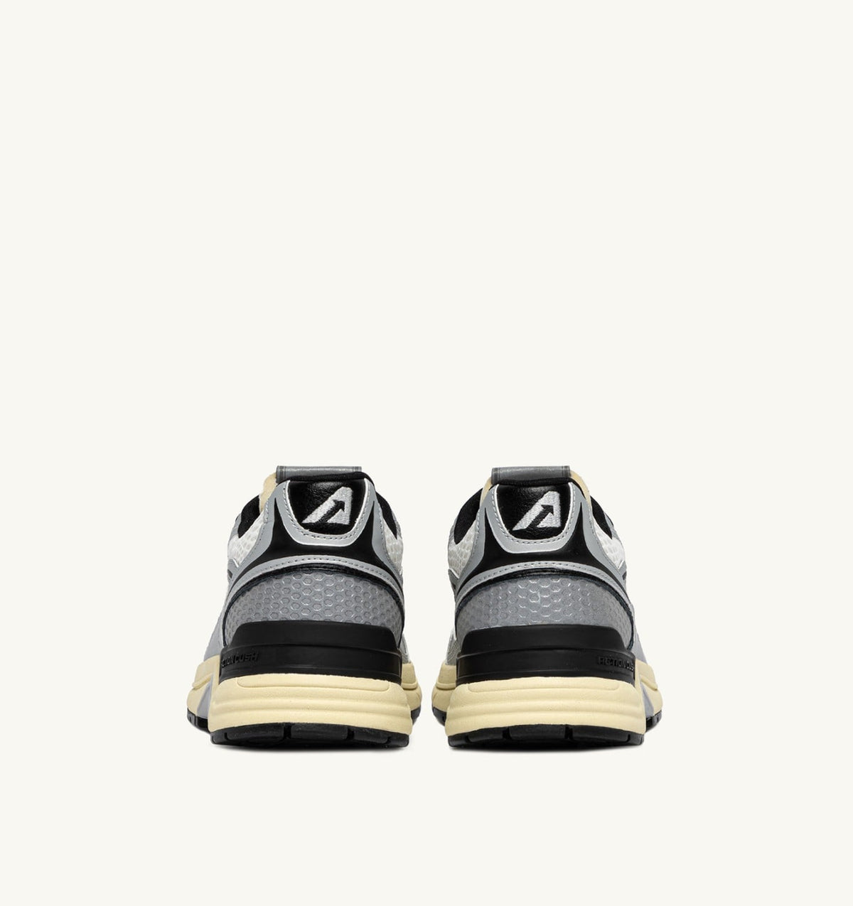 AUTRY HYPERWAY SNEAKERS IN WHITE SILVER AND BLACK SYNTHETIC LEATHER AND MESH