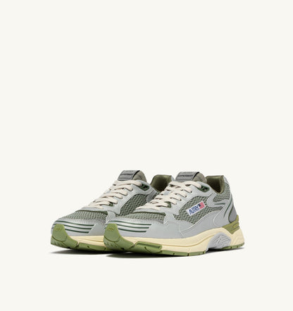 AUTRY HYPERWAY SNEAKERS IN SILVER SEA GRASS AND CYPRESS SYNTHETIC LEATHER AND MESH