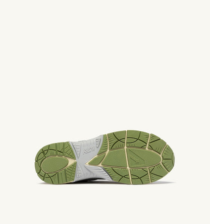 AUTRY HYPERWAY SNEAKERS IN SILVER SEA GRASS AND CYPRESS SYNTHETIC LEATHER AND MESH