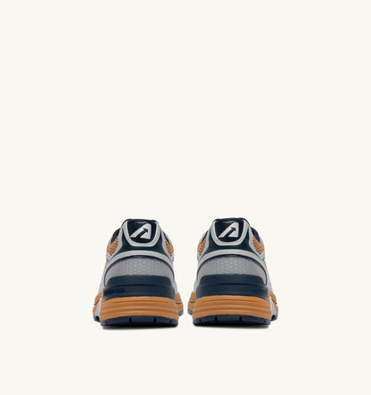 AUTRY HYPERWAY SNEAKERS IN SILVER BISCUIT AND SPACE SYNTHETIC LEATHER AND MESH