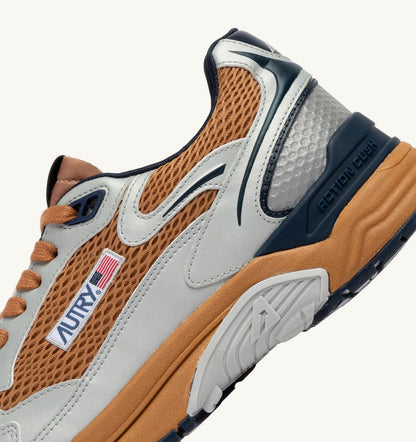 AUTRY HYPERWAY SNEAKERS IN SILVER BISCUIT AND SPACE SYNTHETIC LEATHER AND MESH