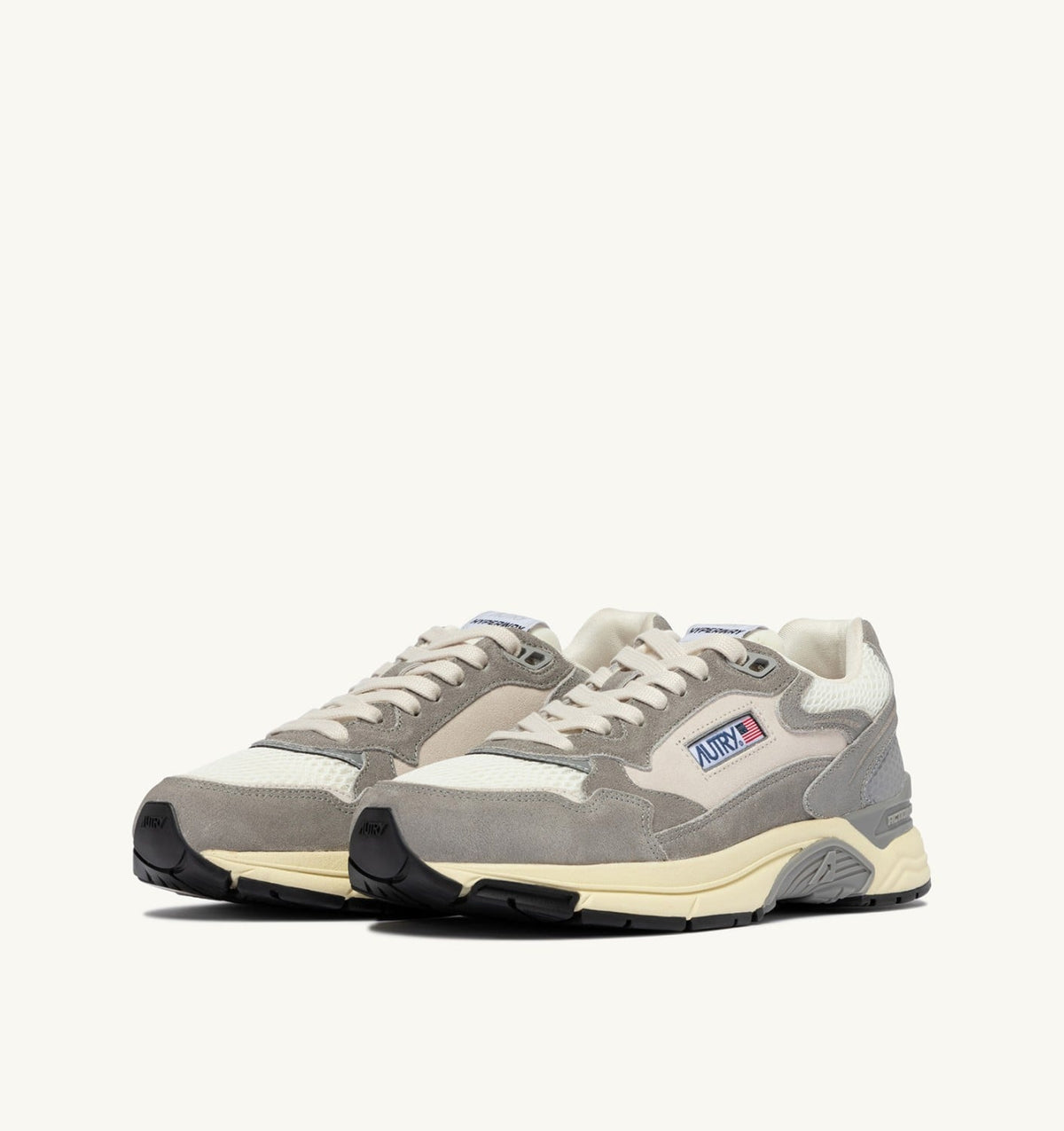 AUTRY HYPERWAY SNEAKERS IN WHITE AND LEAD GRAY MESH AND SUEDE