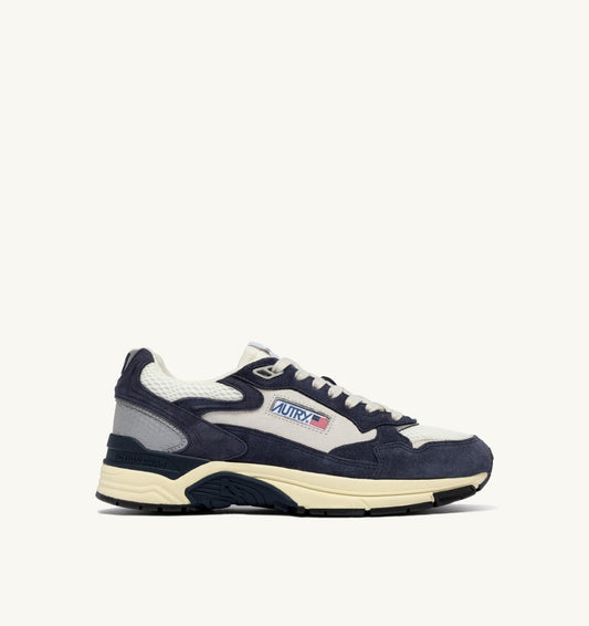 AUTRY HYPERWAY SNEAKERS IN SPACE BLUE AND SILVER MESH AND SUEDE