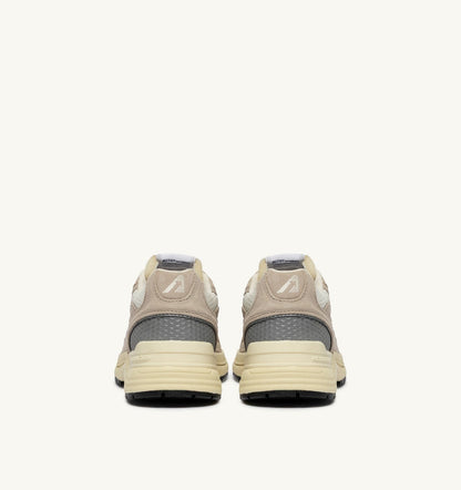 AUTRY HYPERWAY SNEAKERS IN SAND BROWN AND SILVER-TONE SUEDE AND MESH