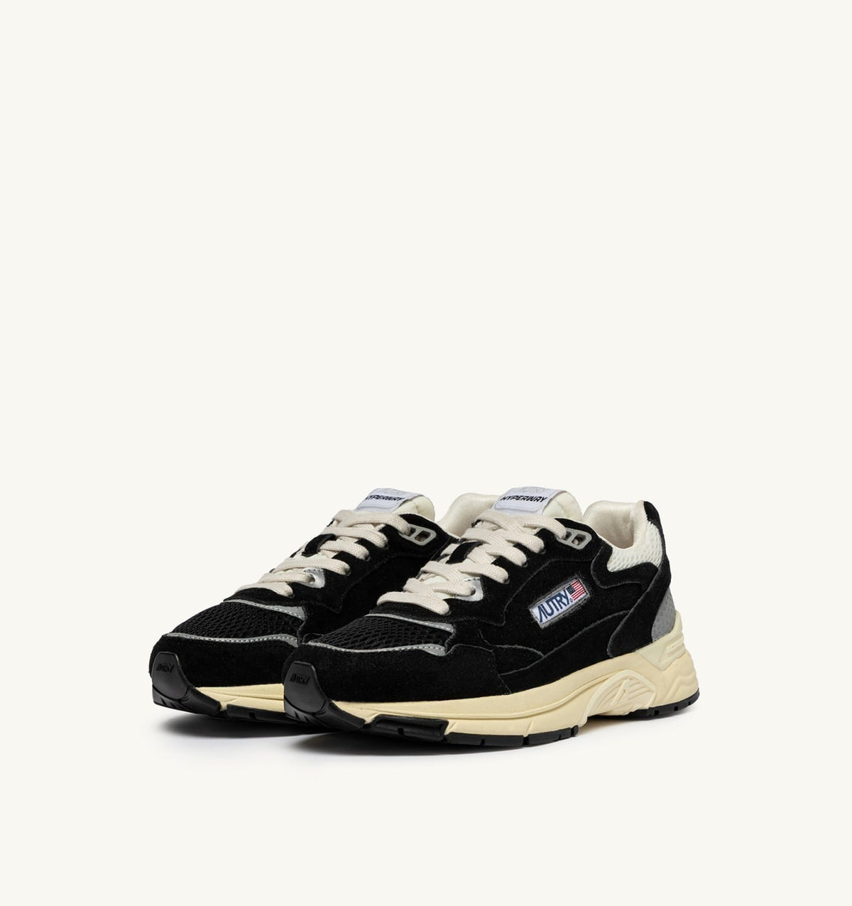 AUTRY HYPERWAY SNEAKERS IN BLACK AND SILVER MESH AND SUEDE