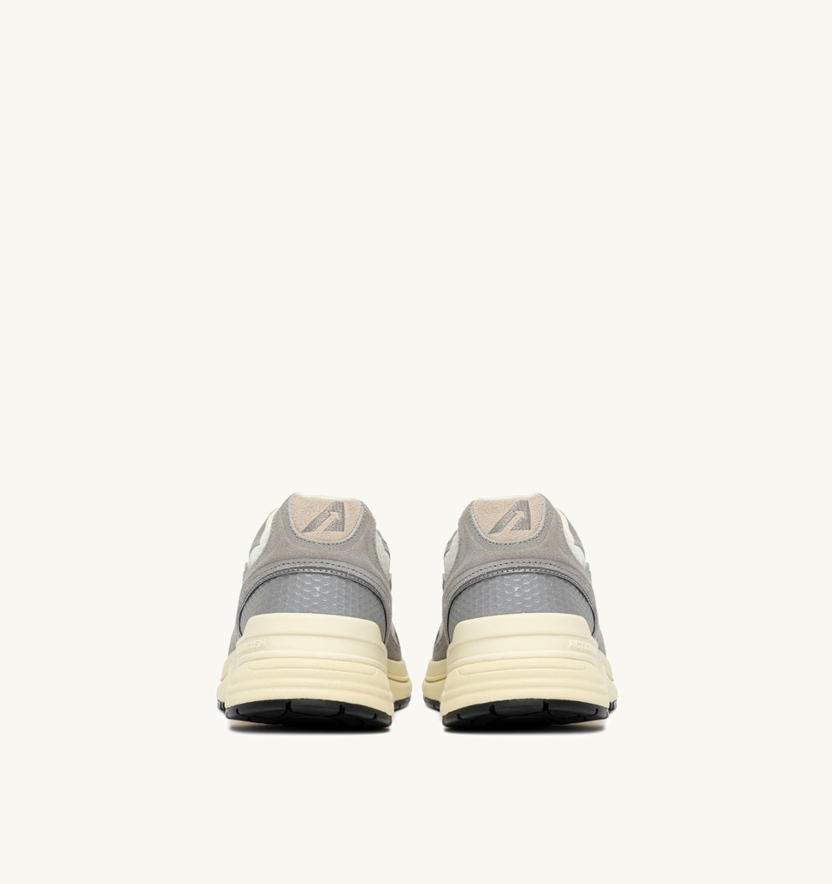 AUTRY HYPERWAY SNEAKERS IN MARSHMALLOW AND LEAD SUEDE AND MESH