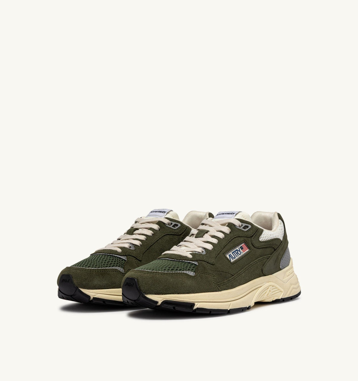 AUTRY HYPERWAY SNEAKERS IN MARSHMALLOW AND SAGE SUEDE AND MESH