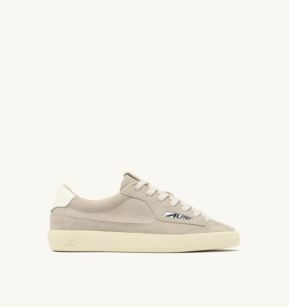 AUTRY WINDSCAPE LOW SNEAKERS IN ROCK AND MARSHMALLOW SUEDE