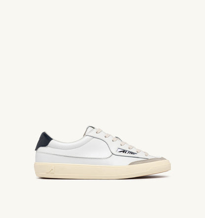AUTRY WINDSCAPE LOW SNEAKERS IN WHITE AND SPACE LEATHER