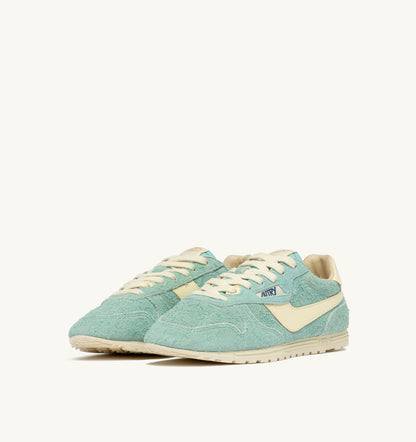 AUTRY WINDSPIN SNEAKERS IN JASMINE AND RUTABAGA SUEDE AND LEATHER