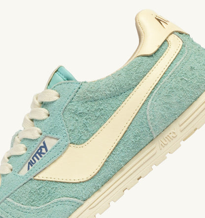 AUTRY WINDSPIN SNEAKERS IN JASMINE AND RUTABAGA SUEDE AND LEATHER