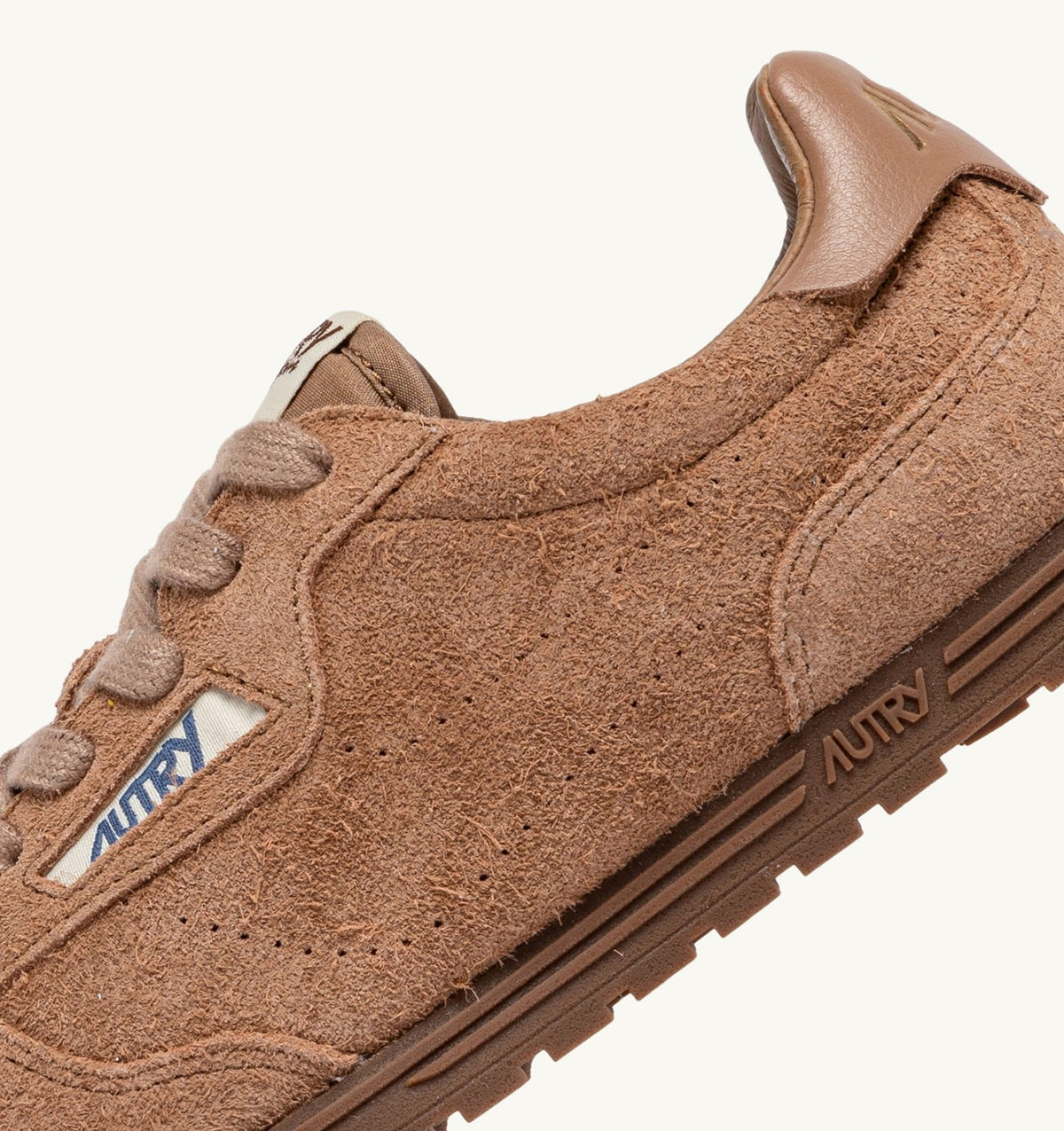 AUTRY SNEAKERS WINDSPIN IN SIENA BROWN SUEDE