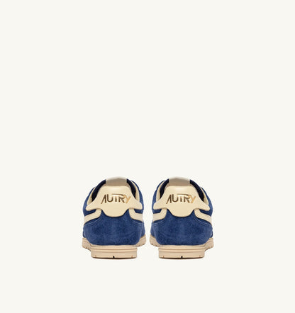 AUTRY SNEAKERS WINDSPIN IN SUEDE AND LEATHER COLOR INFINITO AND RUTABAGA