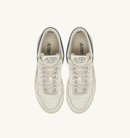 AUTRY MED-WAY SNEAKERS IN LEATHER COLOR MARSHMALLOW AND ENSIGN BLUE