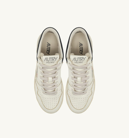AUTRY MED-WAY SNEAKERS IN LEATHER COLOR MARSHMALLOW AND BLACK
