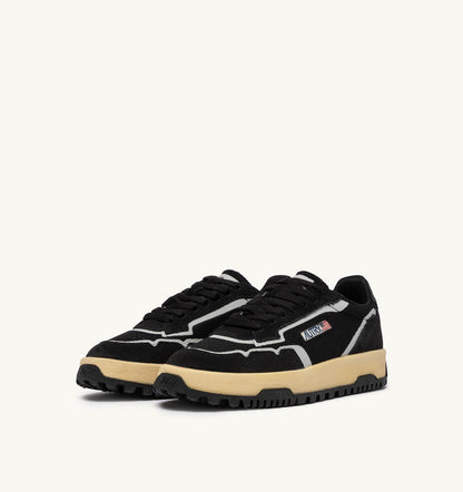 AUTRY WILDPACE LOW SNEAKERS IN BLACK DRAGON MESH AND SUEDE