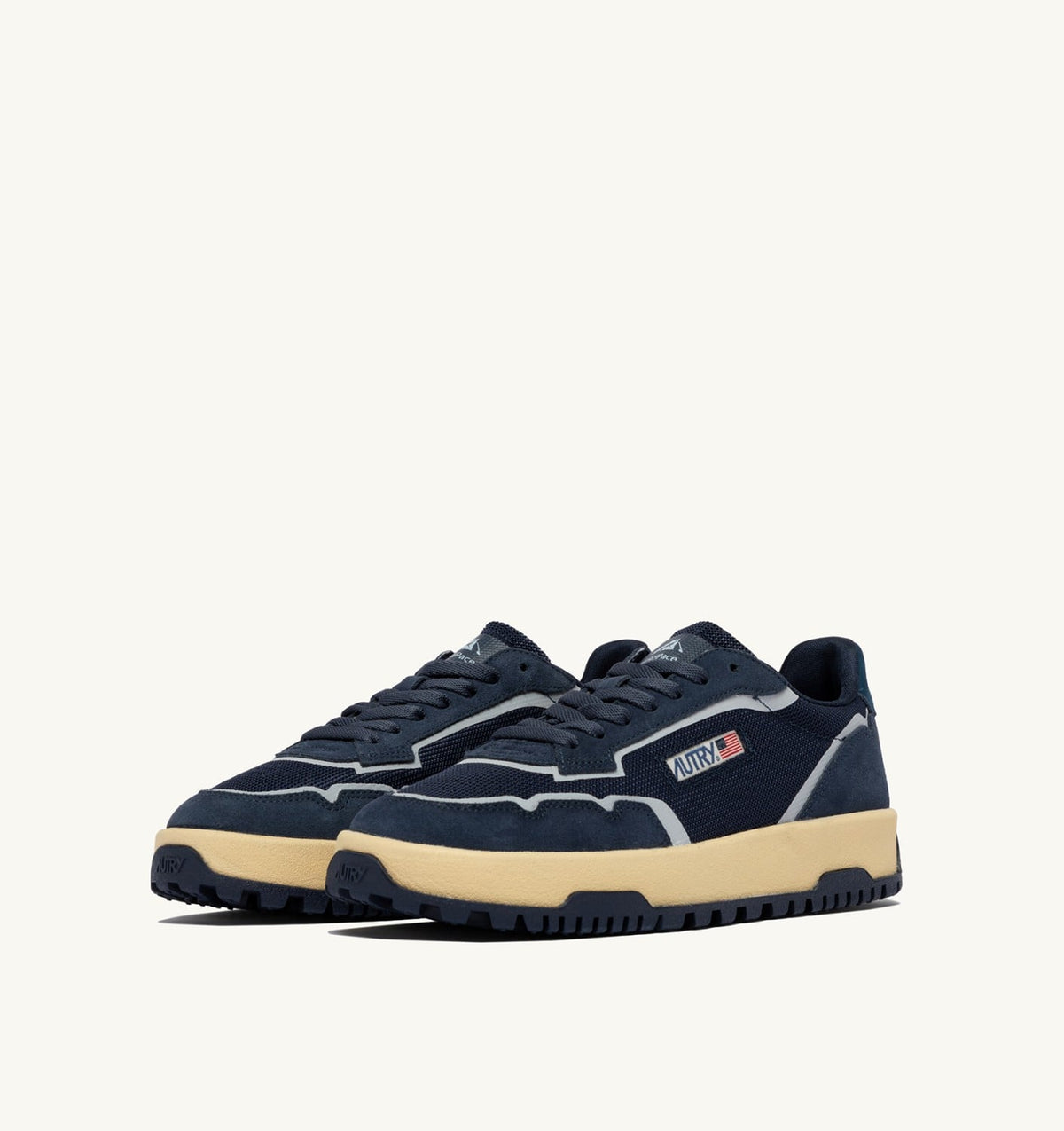 AUTRY WILDPACE LOW SNEAKERS IN BLUETTE DRAGON MESH AND SUEDE