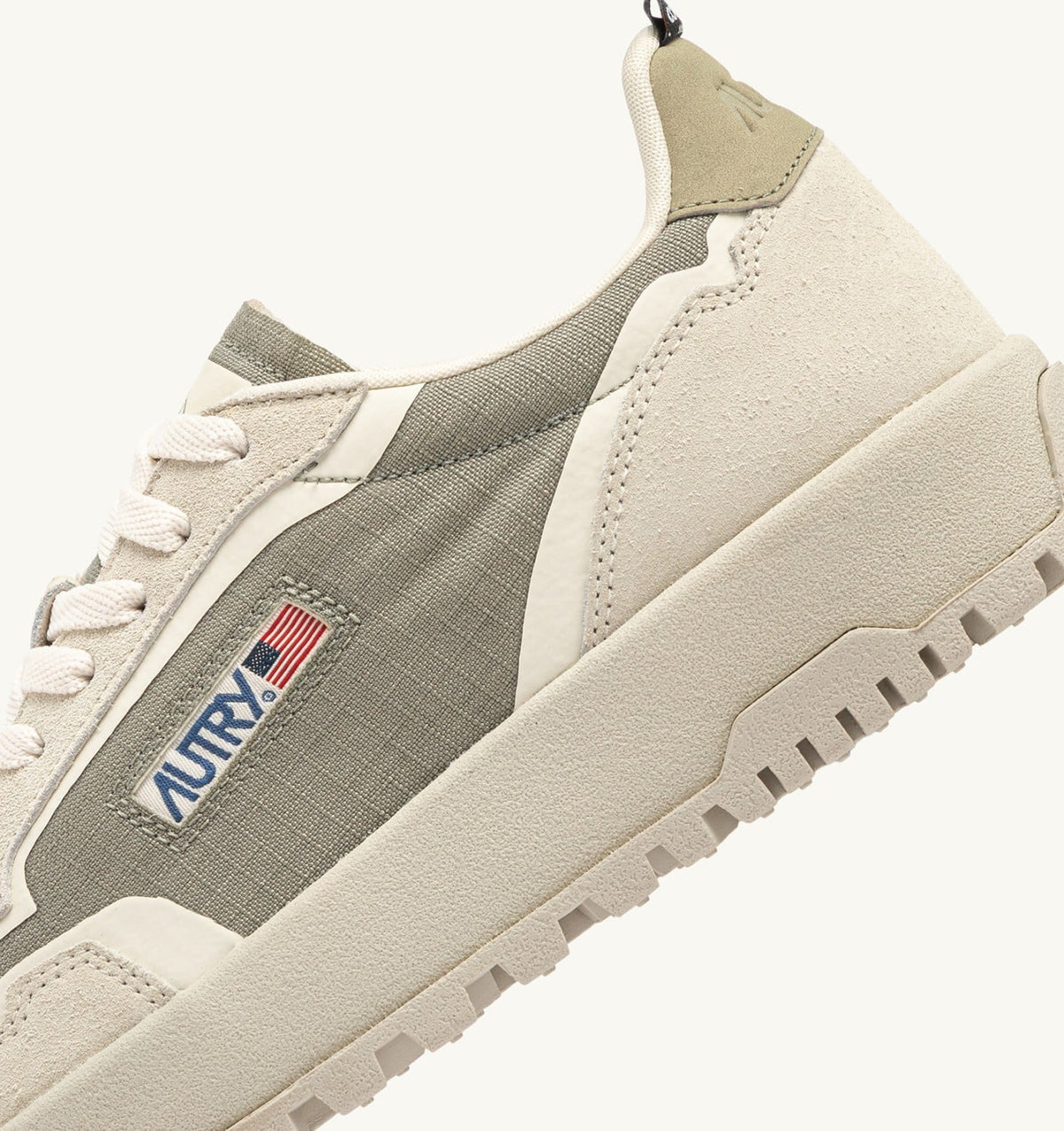 AUTRY WILDPACE LOW SNEAKERS IN ELM AND WHITE CORDURA AND SUEDE
