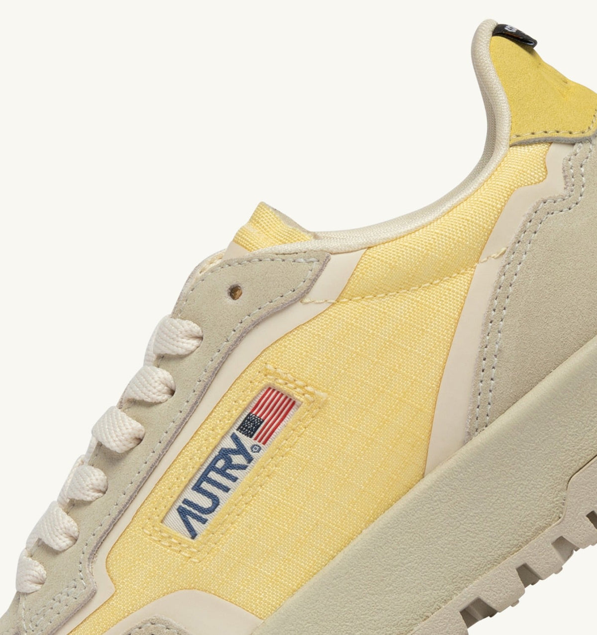 AUTRY WILDPACE LOW SNEAKERS IN WHITE AND LEMON MERINGUE CORDURA AND SUEDE