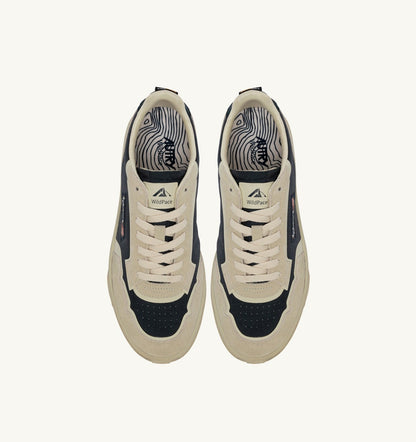AUTRY WILDPACE LOW SNEAKERS IN WHITE AND SPACE BLUE CORDURA AND SUEDE