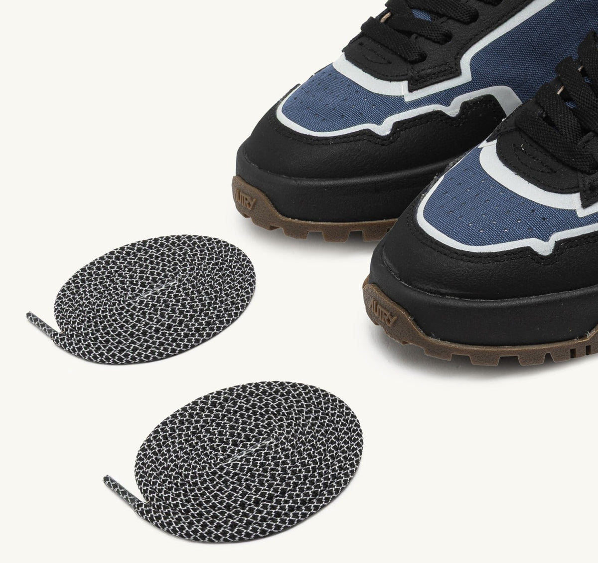 AUTRY WILDPACE LOW SNEAKERS IN RIPSTOP NYLON AND LEATHER COLOR DARK BLUE AND BLACK