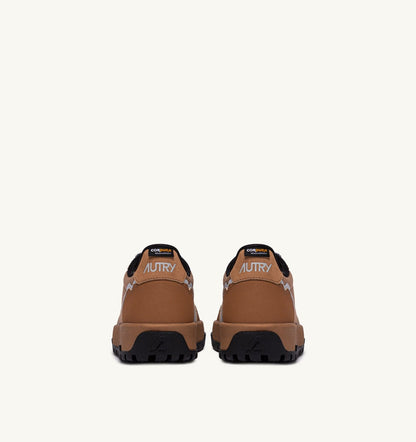 AUTRY WILDPACE LOW SNEAKERS IN RIPSTOP NYLON AND LEATHER COLOR BROWN SUGAR AND REFLEX