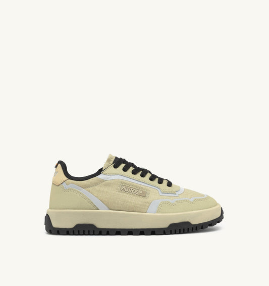 AUTRY WILDPACE LOW SNEAKERS IN RIPSTOP NYLON AND LEATHER COLOR TIDAL FOAM AND REFLEX