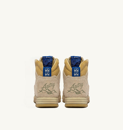 AUTRY MALGA ST.MORITZ IN COOKIE AND DEJA VU BLUE SUEDE