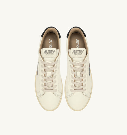 AUTRY DALLAS LOW SNEAKERS IN WHITE AND SPACE LEATHER