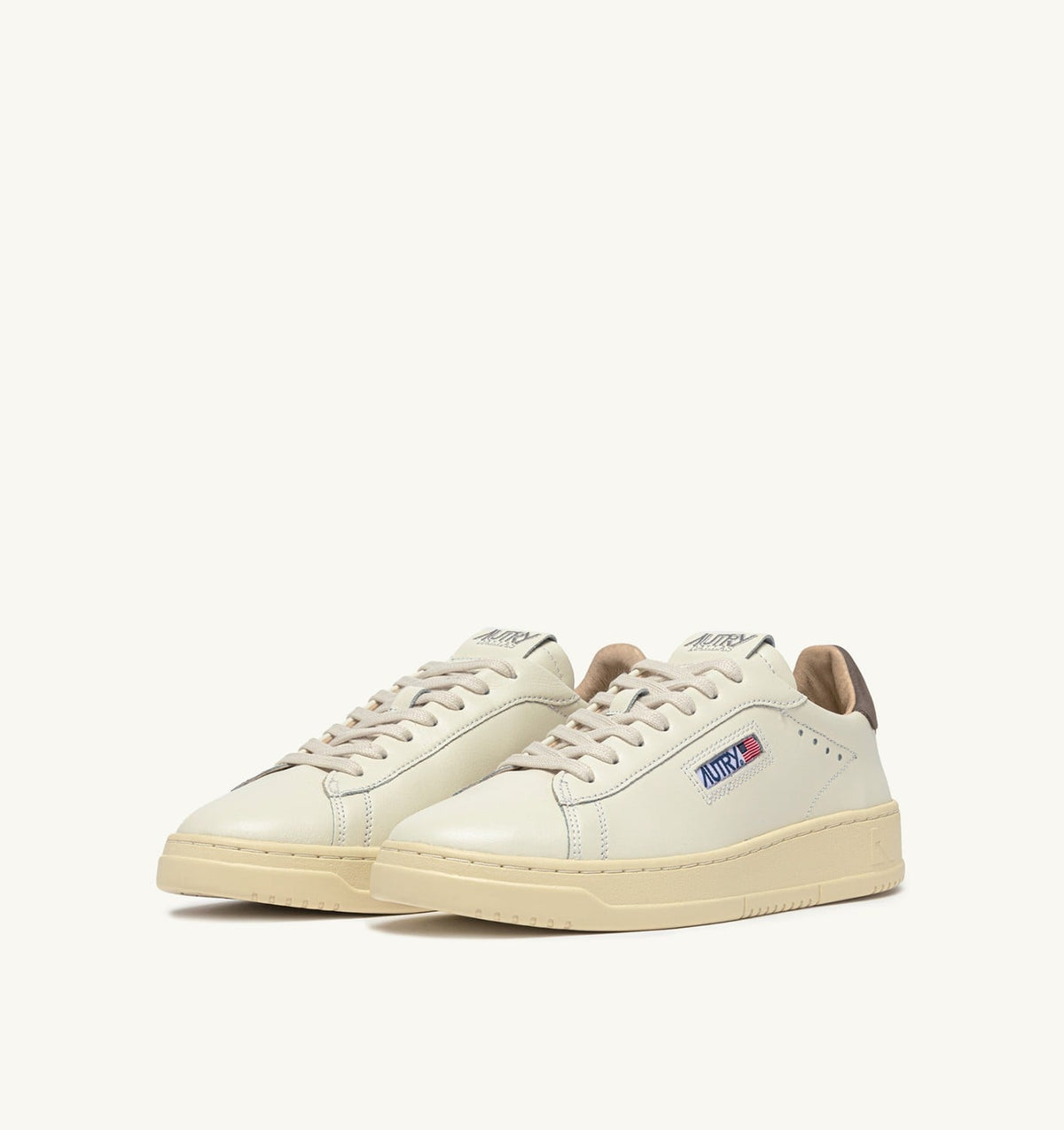 AUTRY DALLAS LOW SNEAKERS IN MARSHMALLOW AND MOREL LEATHER