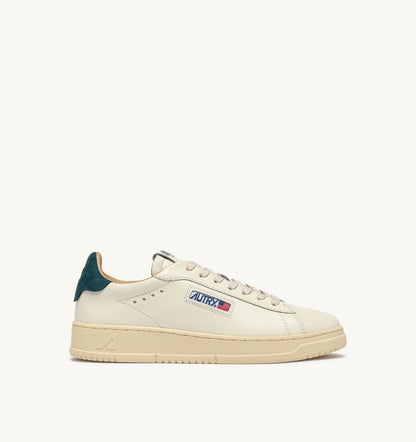 AUTRY DALLAS LOW SNEAKERS IN MARSHMALLOW AND DARK SEA LEATHER