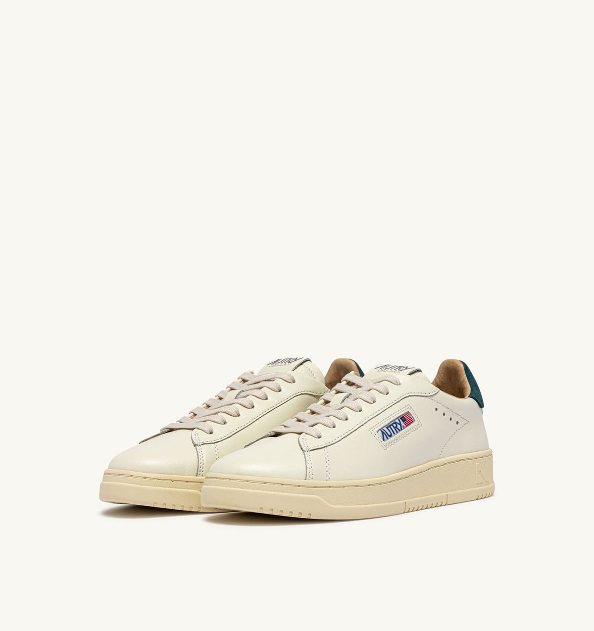 AUTRY DALLAS LOW SNEAKERS IN MARSHMALLOW AND DARK SEA LEATHER