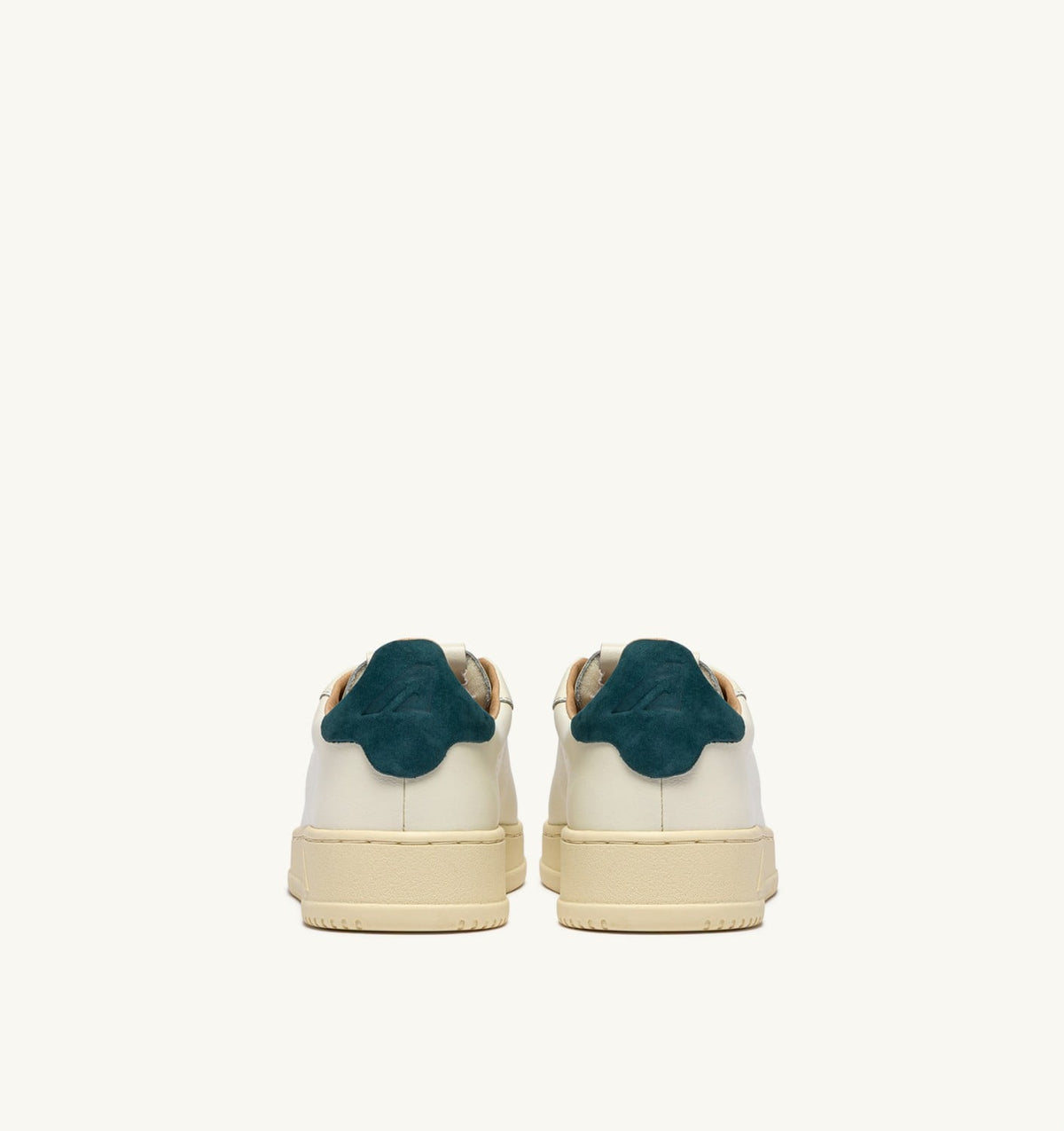 AUTRY DALLAS LOW SNEAKERS IN MARSHMALLOW AND DARK SEA LEATHER