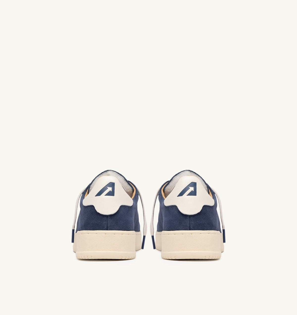 AUTRY DALLAS LOW SNEAKERS IN BLUETTE SUEDE