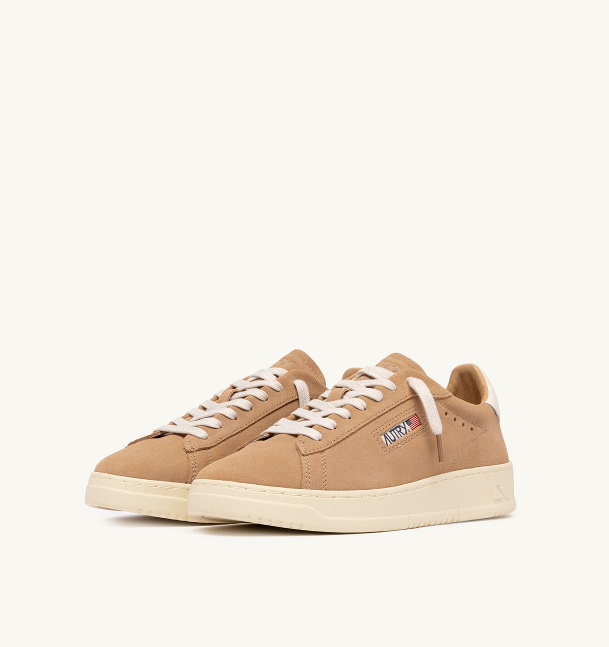 AUTRY DALLAS LOW SNEAKERS IN PEANUT SUEDE